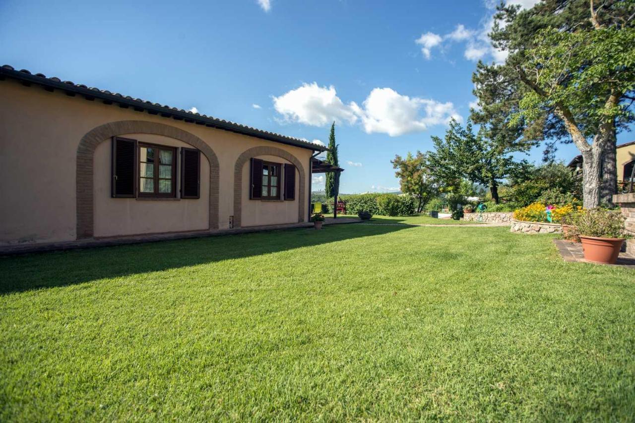 Agriturismo Il Poggetto Σαν Τζιμινιάνο Εξωτερικό φωτογραφία