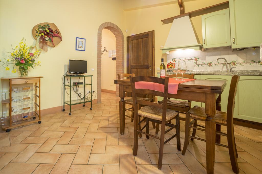 Agriturismo Il Poggetto Σαν Τζιμινιάνο Εξωτερικό φωτογραφία
